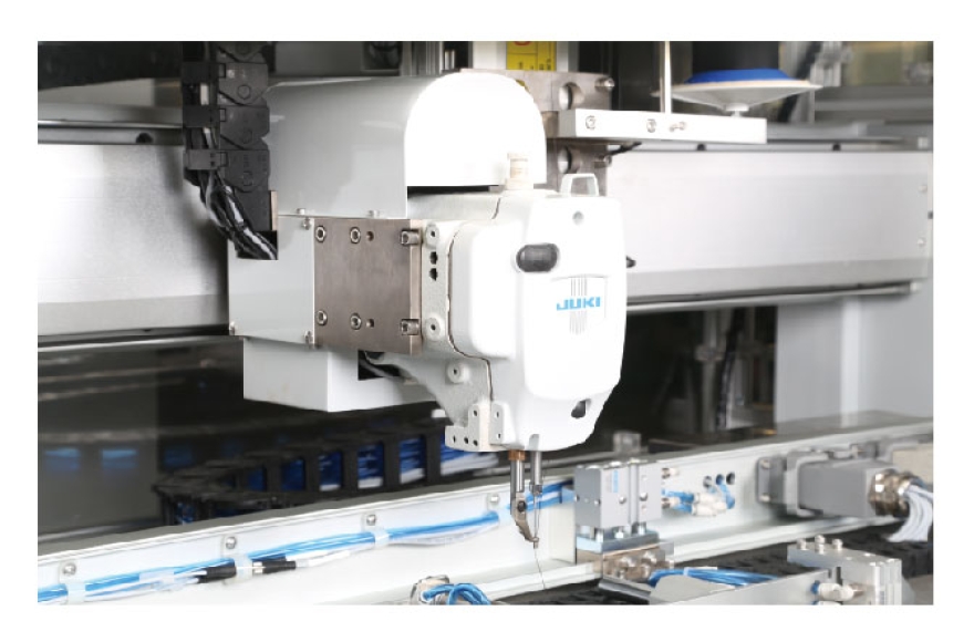 富怡汽車天窗卷陽簾前邊縫紉機