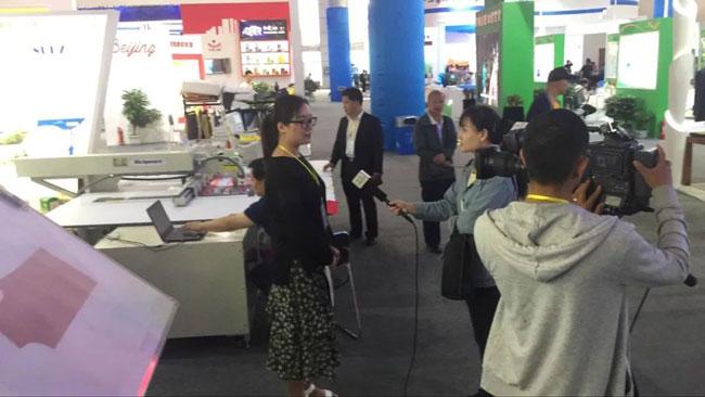 富怡集團(tuán)接受青海電視臺采訪 富怡集團(tuán)接受青海電視臺采訪