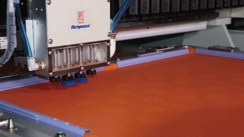 富怡全自動沖、復、縫、繡生產線01-18 富怡全自動沖、復、縫、繡生產線01-18