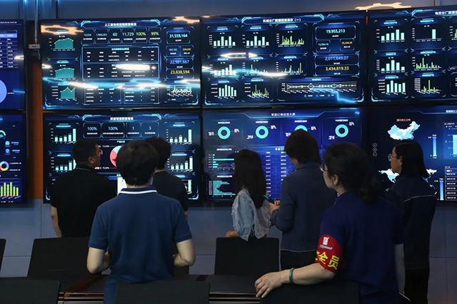 寶坻區總工會領導深入基層，為企業職工送關懷！