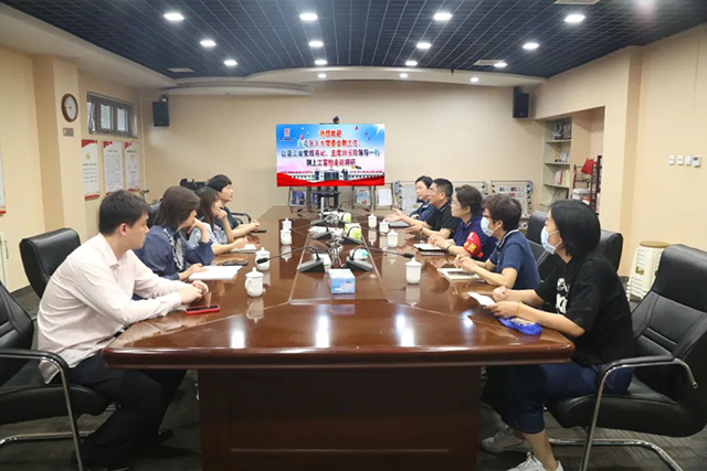 寶坻區總工會領導深入基層，為企業職工送關懷！